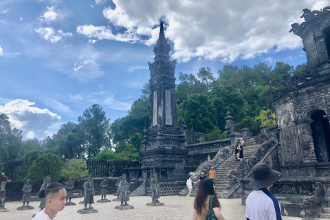 Hoi An/Da Nang: Hue Imperial City med grupp- eller privat turFrån Hoi An/Da Nang: Hue Imperial City Grupptur