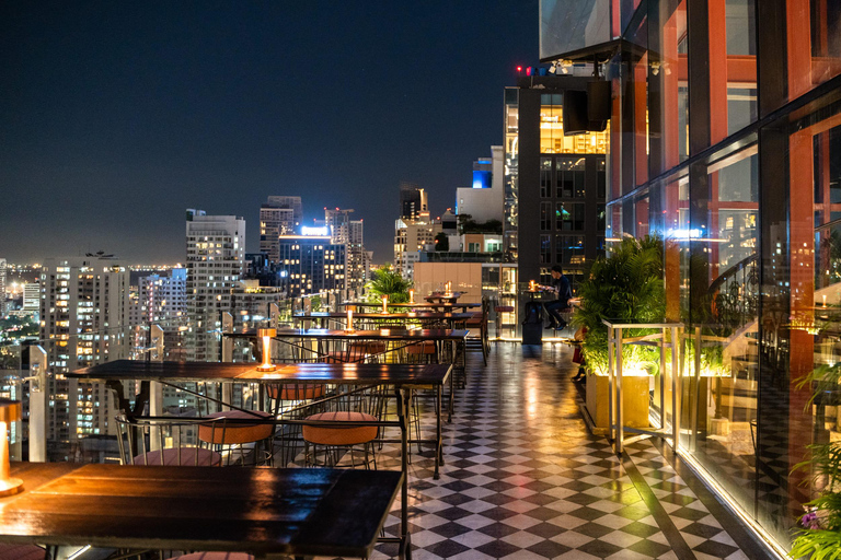 Bangkok: Mojjo Rooftop Lounge &amp; Bar - pakiet z jedzeniem i napojamiMojjo 3 dania z koktajlem Free Flow Mocktail