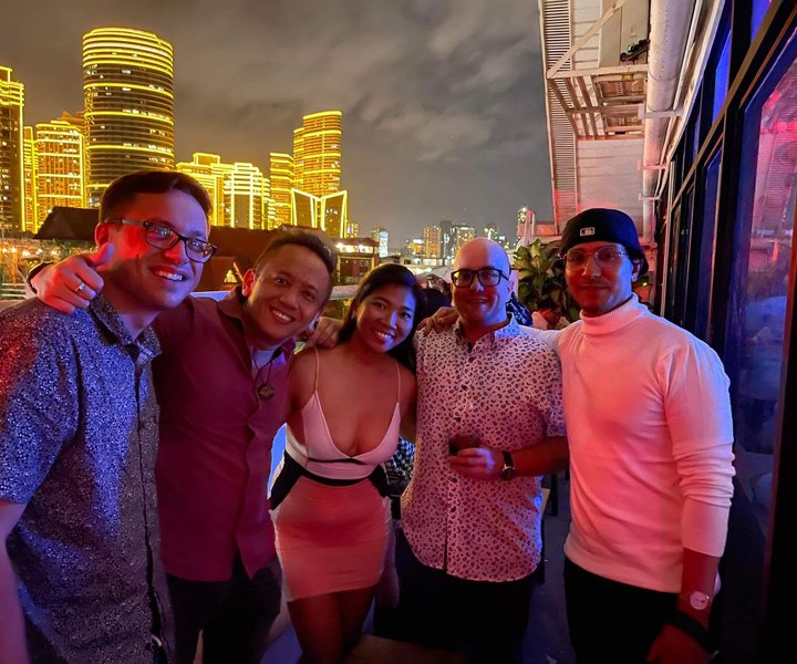 Rooftop bar crawl in Makati