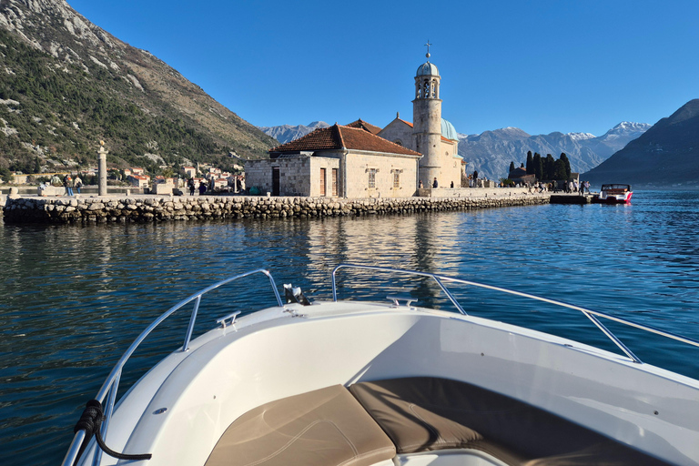 Kotor: excursión en lancha rápida a Perast y Nuestra Señora de las RocasKotor: excursión en lancha rápida a Perast y Nuestra Señora de las Rocas, 2 h