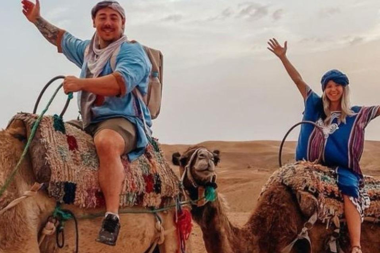 Marrakech: Agafay Wüste Quad &amp; Kamelreiten mit Dinner ShowMarrakesch: Quad- und Kamelritt in der Agafay-Wüste mit Dinner-Show