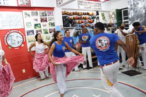 Salvador: Cultural Night of Capoeira, Samba, and Drumming
