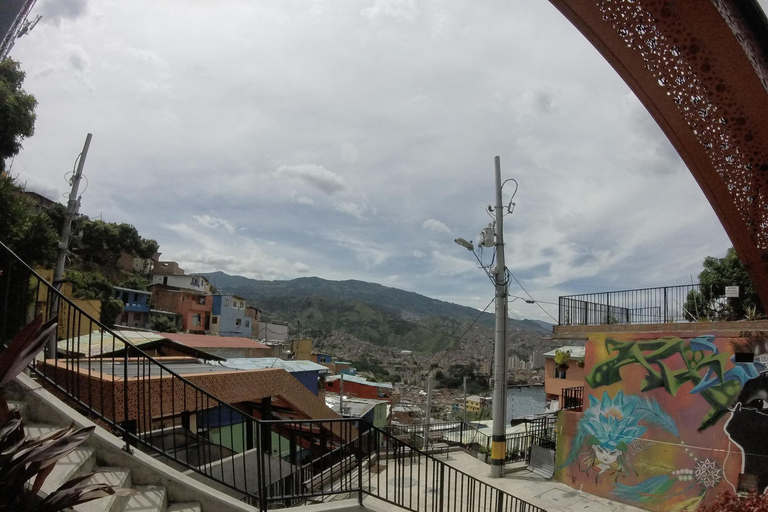 Medellin: Guided Tour with a Local and Car Transportation