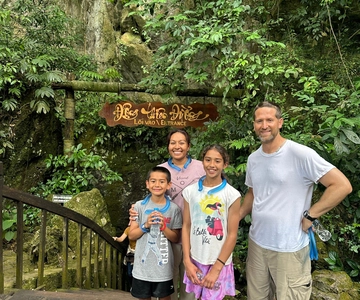 From Dong Hoi: Paradise Cave and Mooc Spring Day Trip