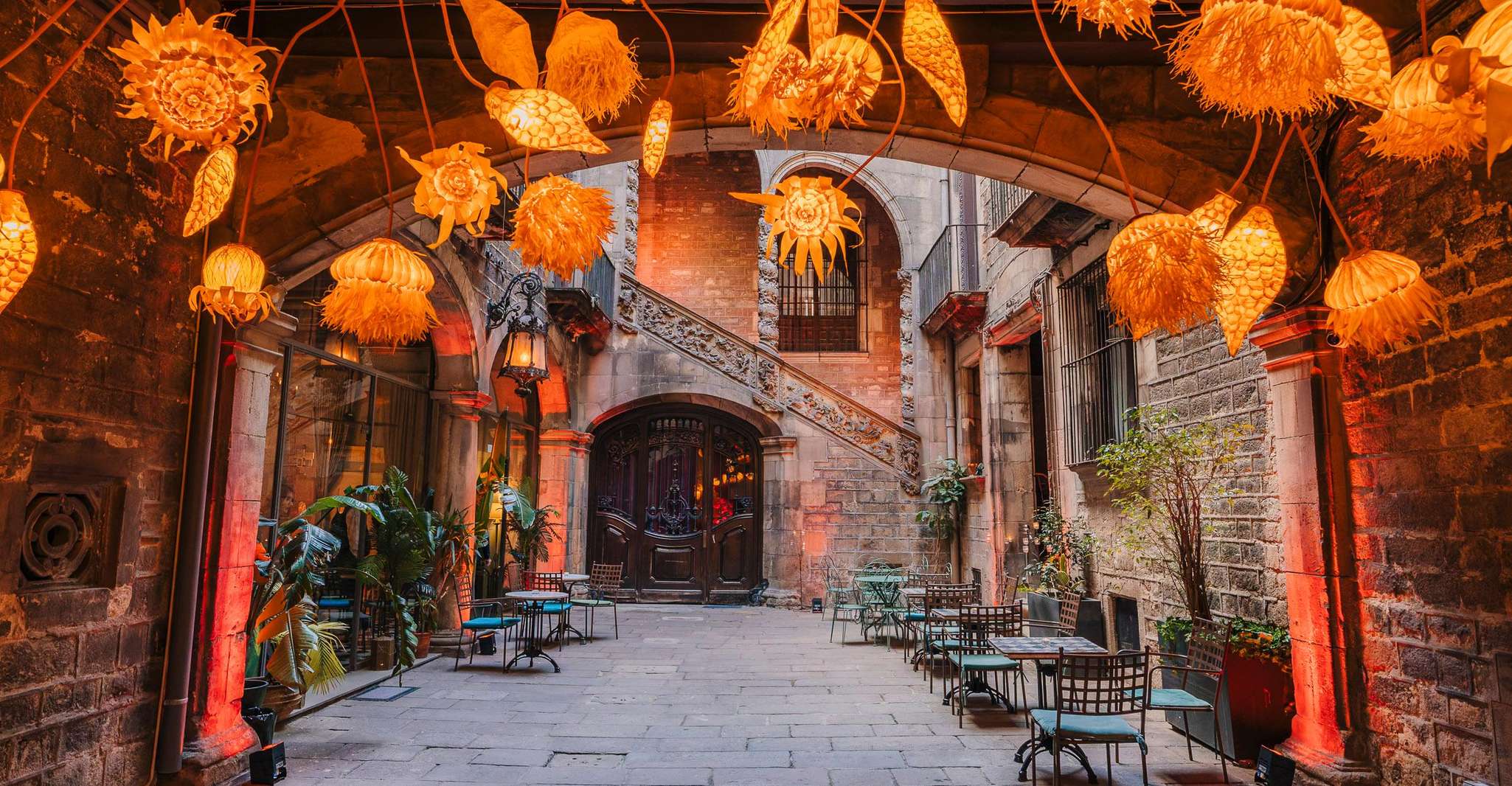 Barcelona: Flamenco Show at Palau Dalmases photo 3