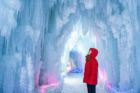 Sapporo: Lake Shikotsu Ice Festival & Lake Toya Day Trip