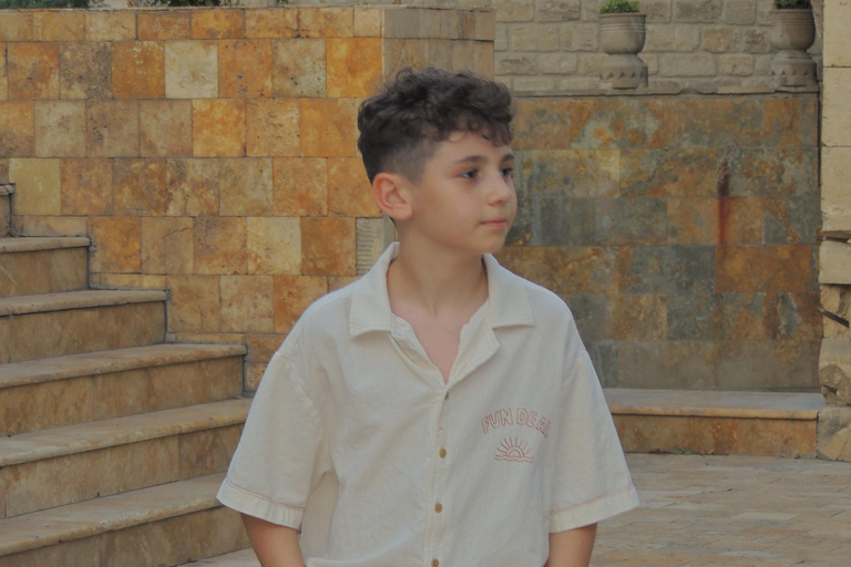 Bakou : séance photo privée dans des lieux emblématiquesSéance photo privée dans trois lieux emblématiques