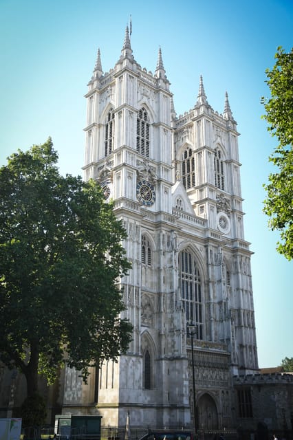 Experience London: Top 20 Sights and Westminster Abbey, England