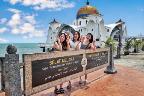 Ab Kuala Lumpur: Tagestour ins historische Malakka