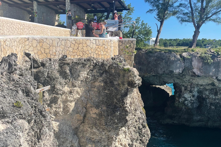 Passeio de barco em Negril 7 Miles Beach e Booby Cay saindo de Montego Bay