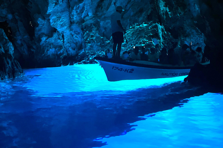 Split: Excursão de 1 dia à Blue Cave em 5 ilhas com Hvar e Vis