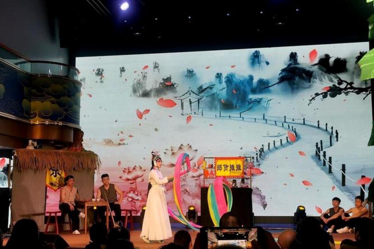 Chongqing: Sichuan face-changing Cultural Heritage Show