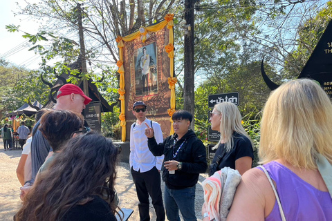 Chiang Rai:Guided Highlights Full-Day Tour-FREE LUNCH BUFFET Experience the Wonders of Chiang Rai with Free Thai Buffet