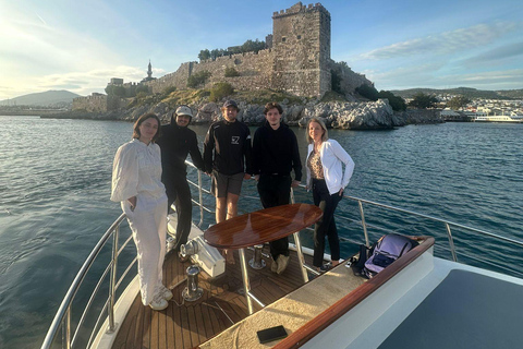 Bodrum Private Boat tour with lunch & swimming stops