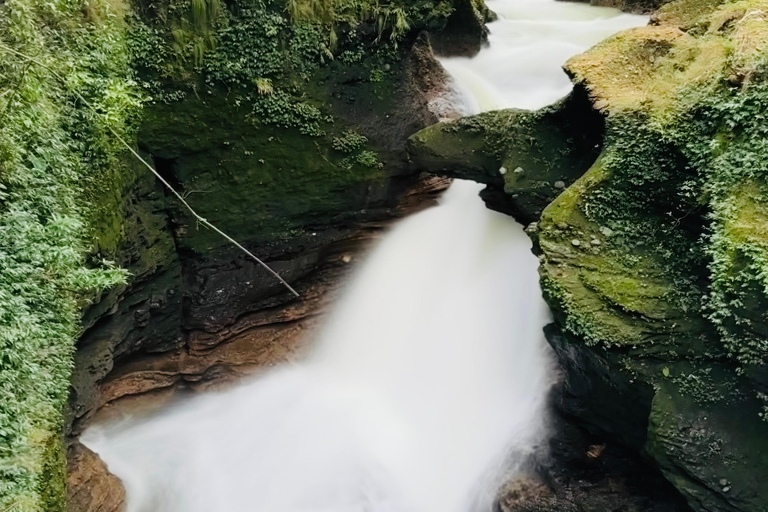 Pokhara: tour combinato - vista all&#039;alba, tour della città e cena