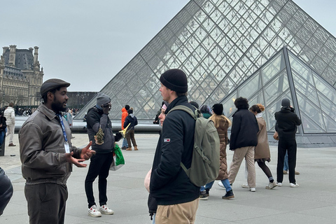 Paris: City Walking Tour and Seine River Cruise