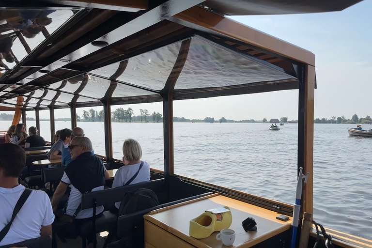 Z Amsterdamu: wycieczka 1-dniowa do Giethoorn z rejsem po kanałach i zwiedzaniem wioski