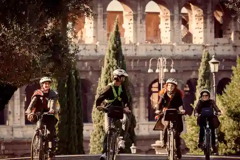 Roma: Assaggio di Roma con una E-Bike Cannondale di qualità