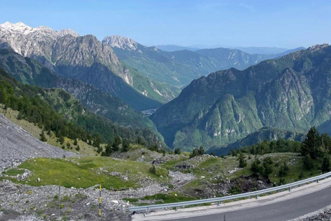 Day Tour Theth : Thethi National Park - Blue Eye - Waterfall