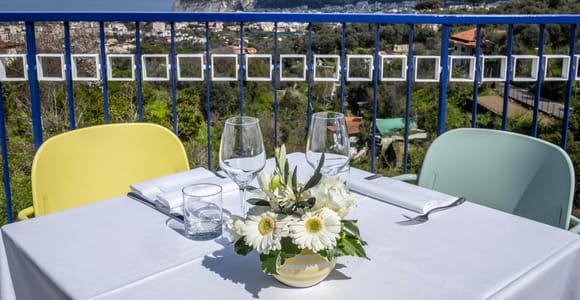 From Sorrento: Pizza-Making Class w/ View of Mount Vesuvius