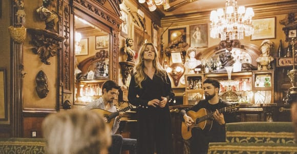 Lisbon: Traditional Fado at the Chinese Pavilion