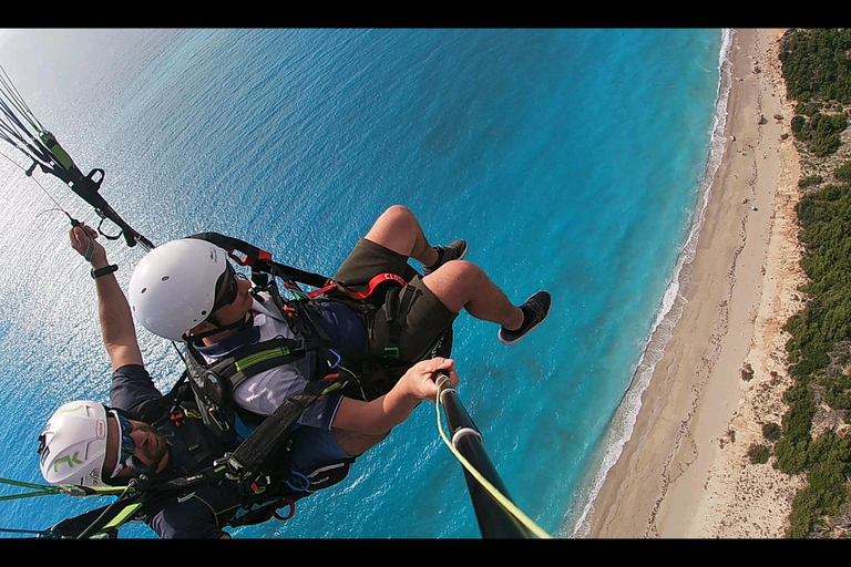 Gleitschirmfliegen mit dem Motorschirm in Kerkyra