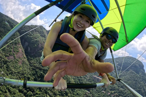 Rio de Janeiro: Tandem Hang Gliding Flight (GoPro included)