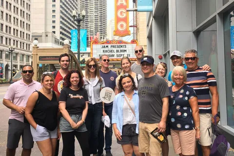 Chicago: Excursão gastronómica a pé de 1 dia + aluguer gratuito de bicicleta/caiaque
