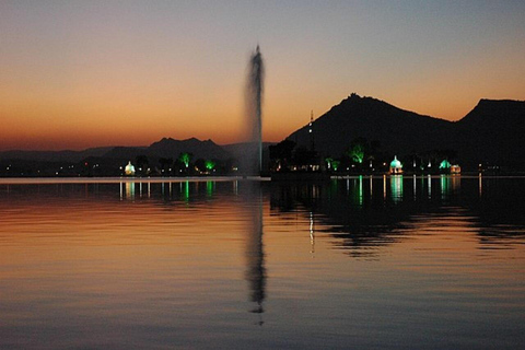 Udaipur Night Wonders: A Guided Night Walking Tour