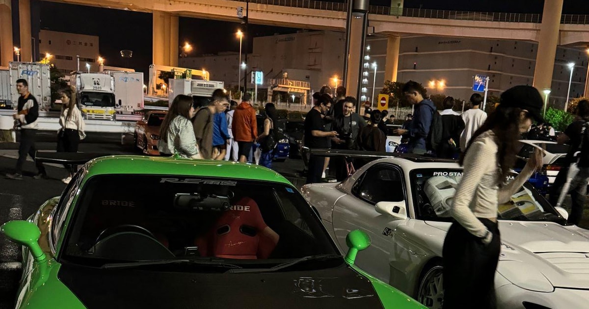 Tokyo Jelajah Budaya Kereta JDM Daikoku dengan Pemandu Bahasa Inggeris