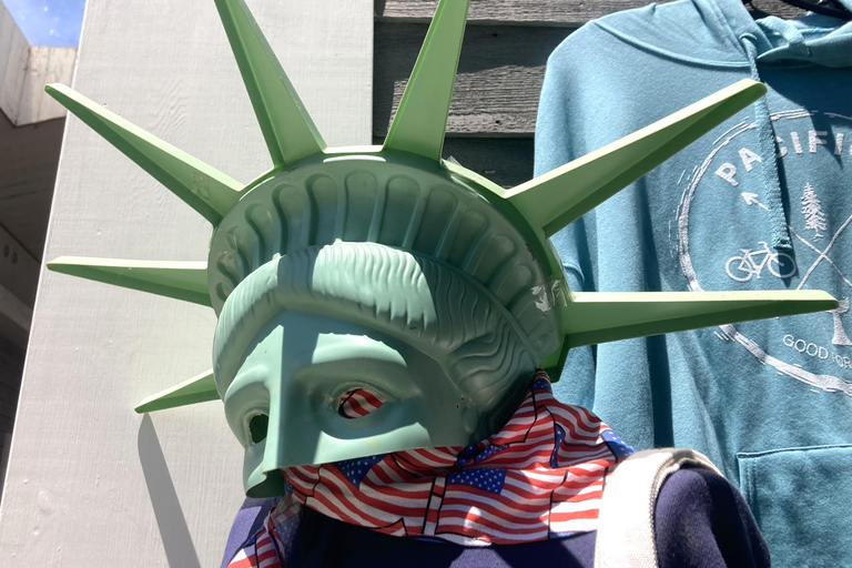 NYC: Statue of Liberty & Ellis Island Ferry & Audio Tour