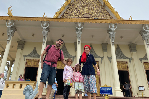 Phnom Penh: Custom Killing Fields & Highlights by Tuk-Tuk Option 1: S-21 Prison & Killing Fields
