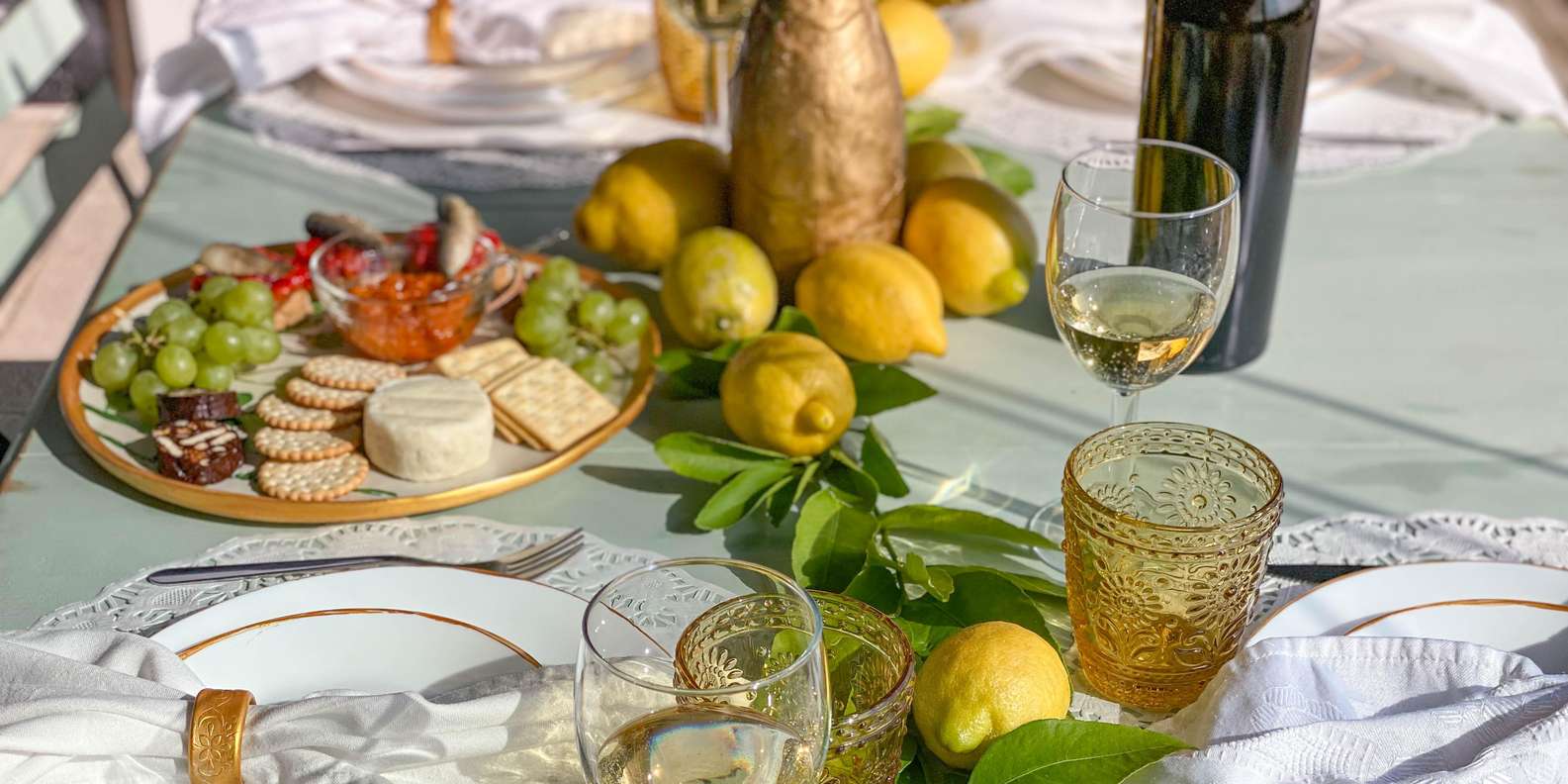 Lagos/Praia da Luz: Wine Tour, Tastings, Tapas, and Music