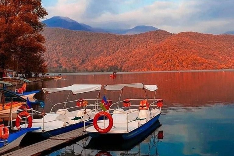 Baku: 2-Day Azerbaijan Tour with Option to Cross to Georgia