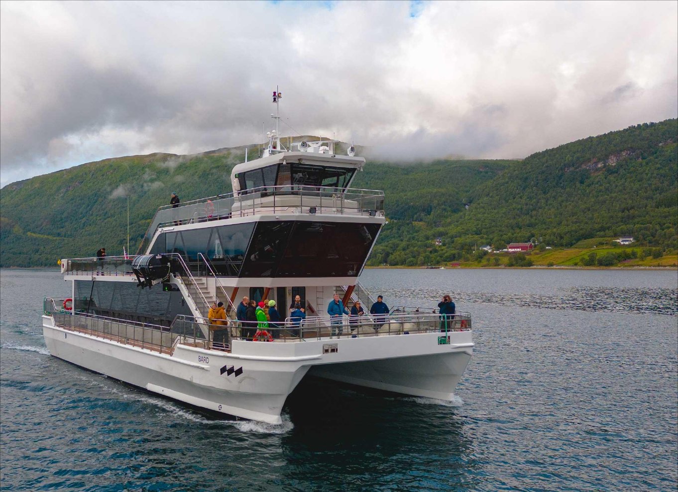 Tromsø: Arktisk fjordkrydstogt med hybridelektrisk katamaran