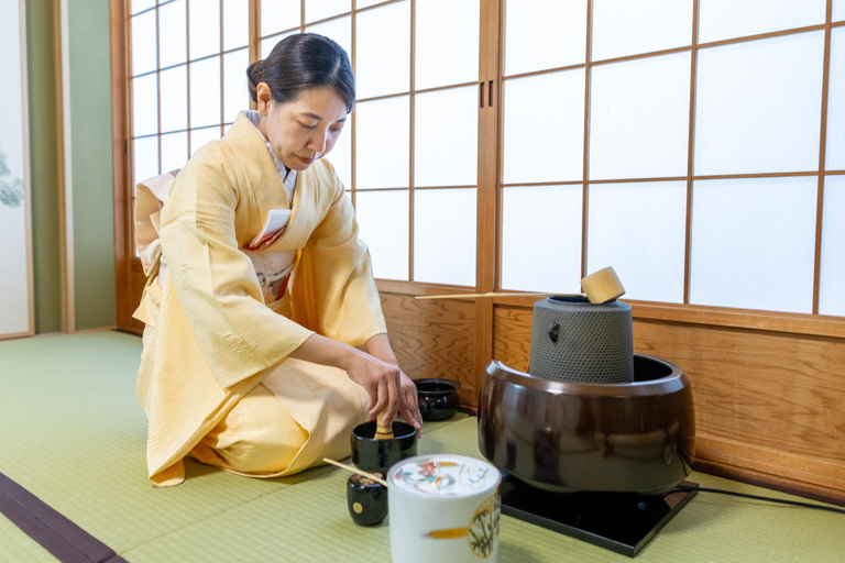 Kyoto: Traditional Tea Ceremony since 16th century