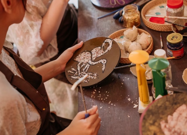 Nha Trang: Vietnamese Lacquer Painting Workshop