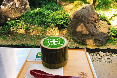 Osaka: Ganztagestour Nara, Uji Matcha Experience und Onsen