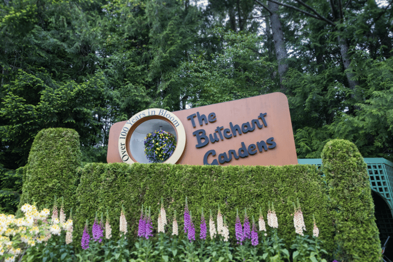 Premium Tour: Experience Victoria & Butchart Gardens