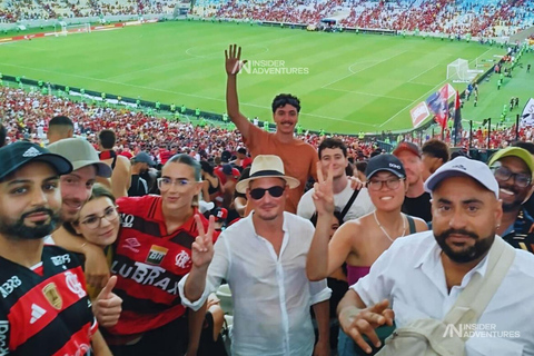 PARTIDO DE FÚTBOL EN EL RÍO MARACANÁ CON TICKET DE ENTRADA Y TRANSPORTE