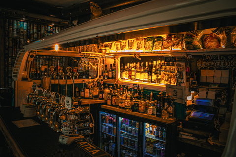 Riga: Old Town Walking Tour & 14-Beer Tasting
