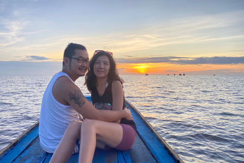 Siem Reap: Ancient Reservoir Secluded Sunset Boat Ride Ancient Reservoir Sunset with Guide