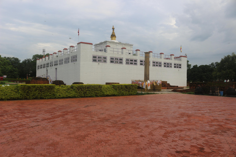 Kathmandu: 7-Day Buddhist Circuit Tour with Guide