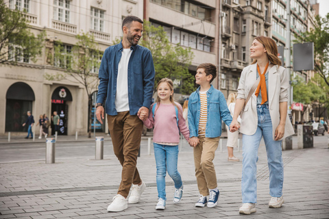 Joyful Family Walking Tour in Helsinki French Guided Tour