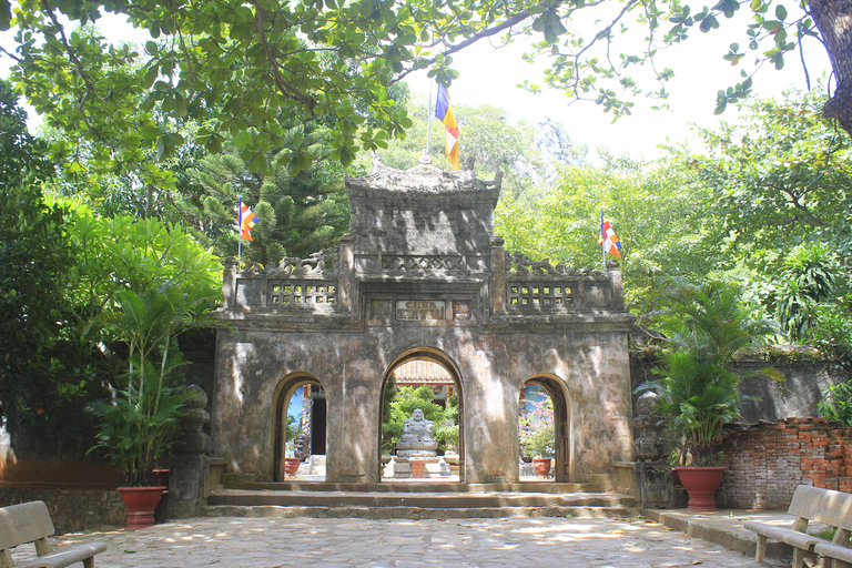 Shuttle Bus to Marble Mountain and Hoi An from Da Nang Shuttle Bus Marble Mountain- Hoi An at night from Da Nang