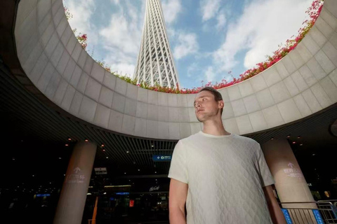 Guangzhou: Photoshoot at Landmarks with Photographer