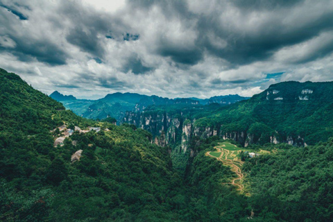 Zhangjiajie: 2-Day Private Tour National Forest Park