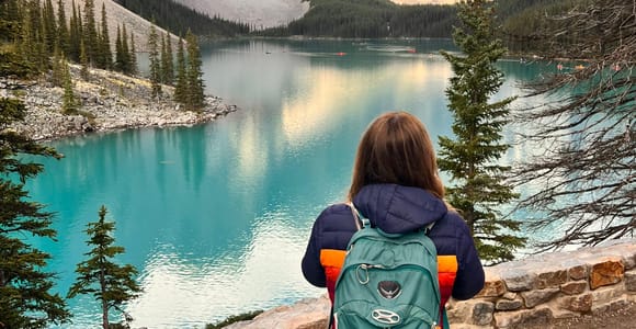 Moraine Lake, Emerald Lake, Lake Louise und Johnston Canyon – exklusive Tour