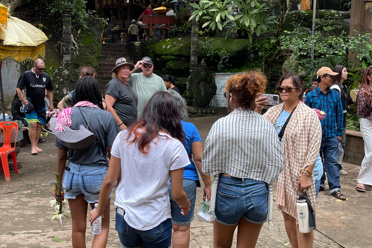 Montanha Kulen e excursão a pé