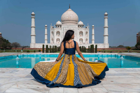 Taj Mahal VIP Tickets with Complimentary Guide & Pickup-Drop